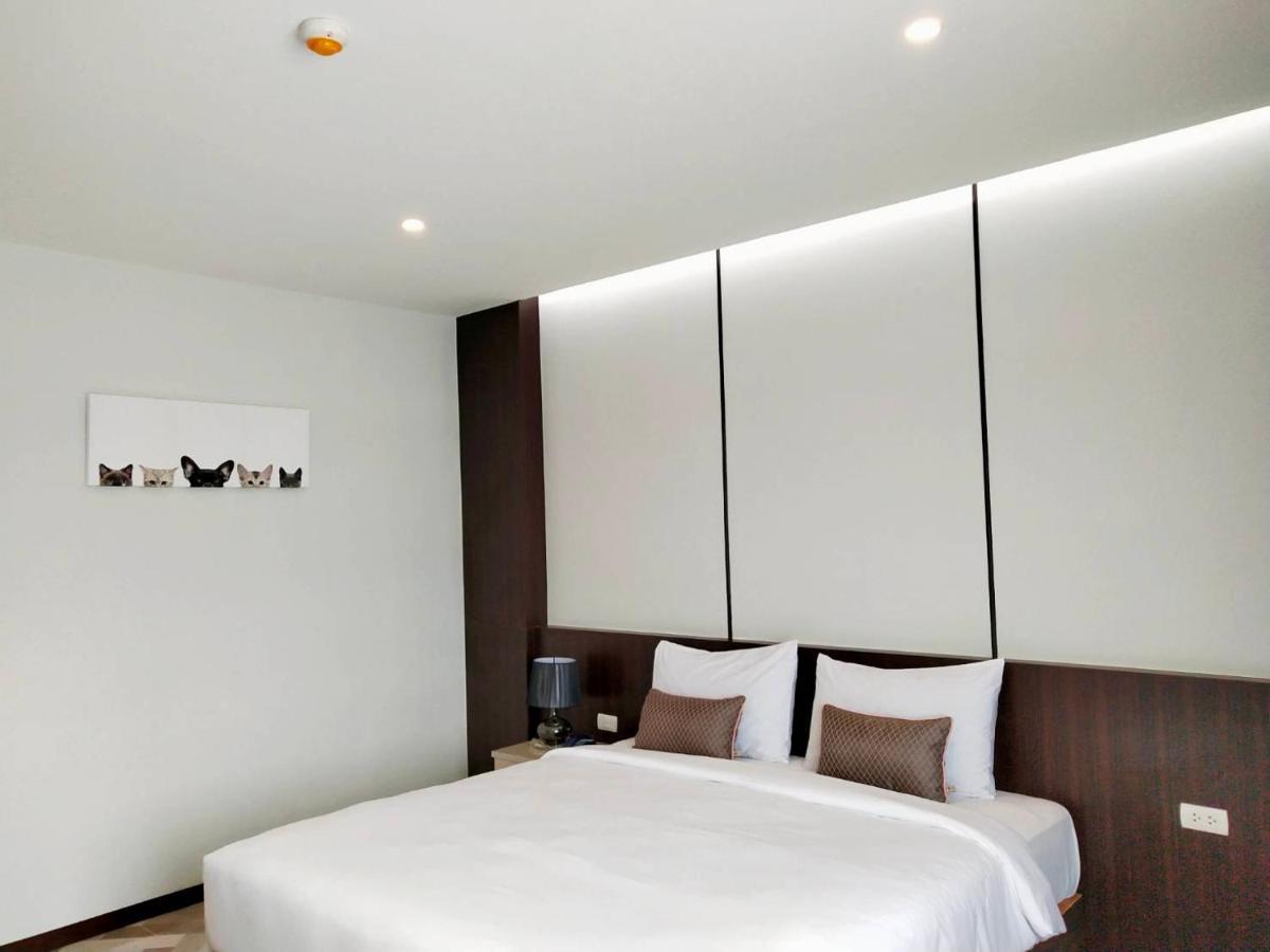 โคโค่ โฮเทล Koco Hotel Nakhonratchasima Exteriör bild