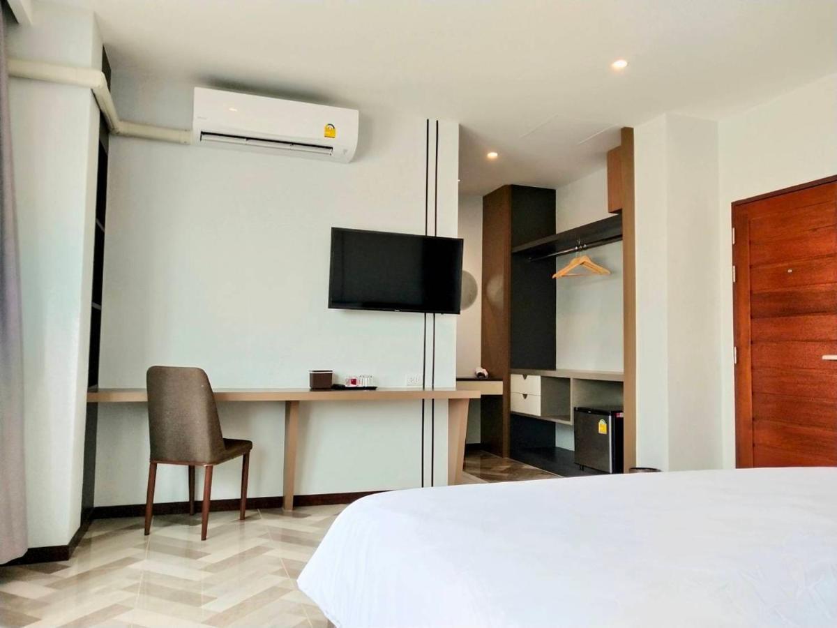 โคโค่ โฮเทล Koco Hotel Nakhonratchasima Exteriör bild