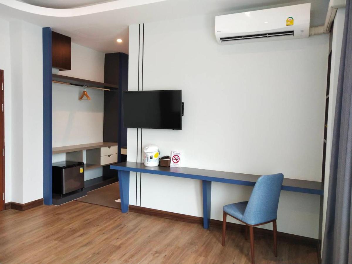 โคโค่ โฮเทล Koco Hotel Nakhonratchasima Exteriör bild